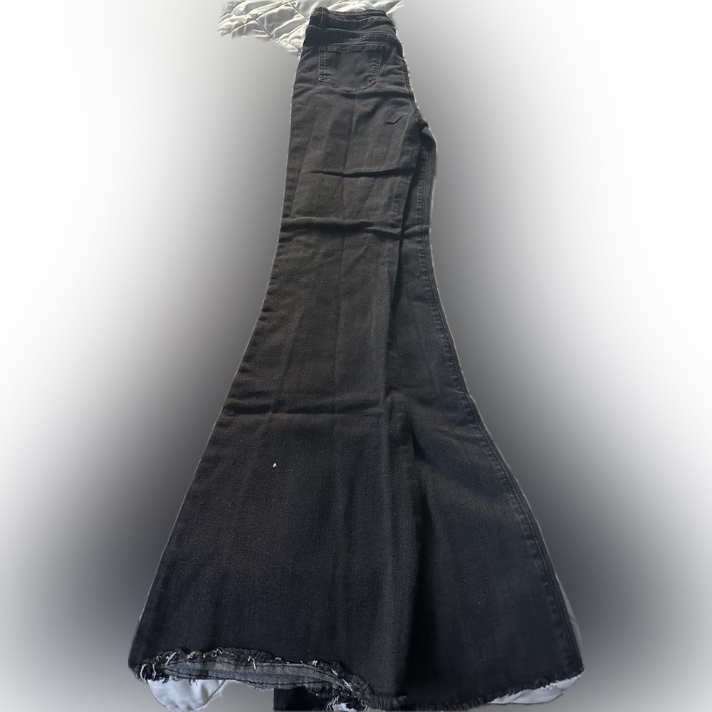 SHEIN Black Flare Jeans